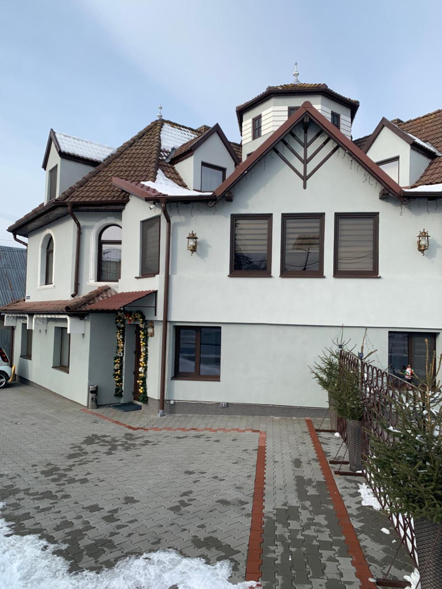Casa Lazar Bed and Breakfast Topliţa Exteriör bild